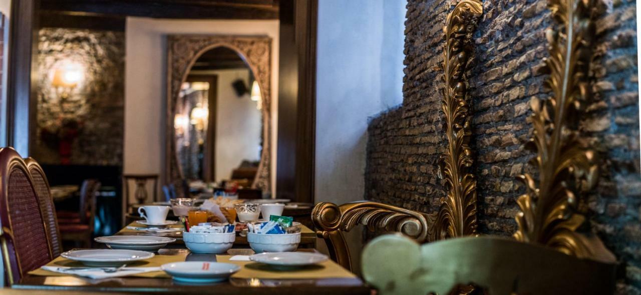 Hotel Antica Locanda Roma Dış mekan fotoğraf